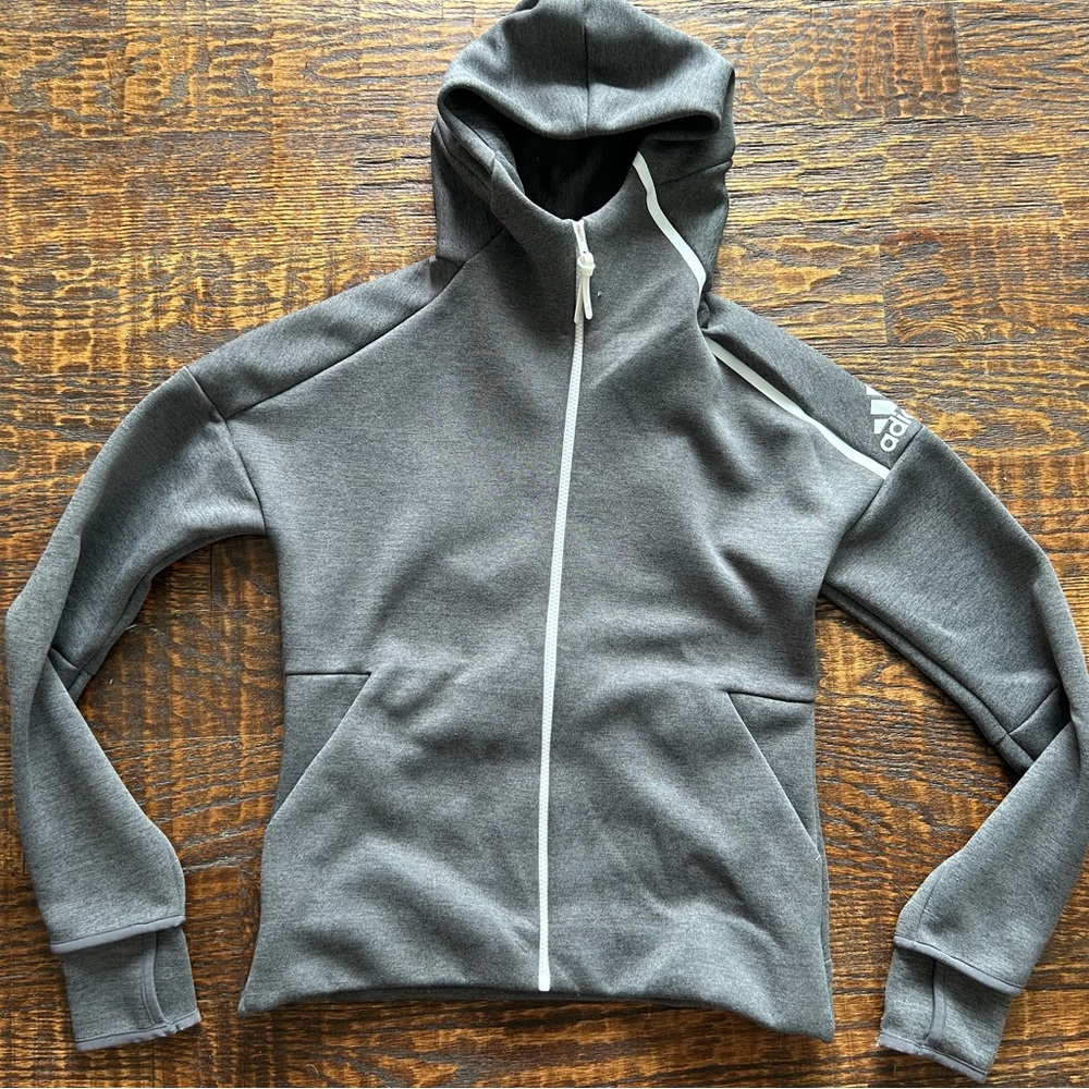 Vintage Adidas Gray Athletic Zip-Up Jacket with Hood size S